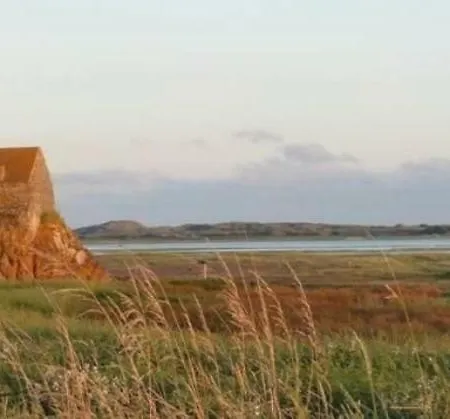 Maison En Pierre Proche De La Mer
